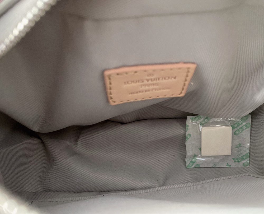 LC273 - Louis Vuitton Fashion Bag