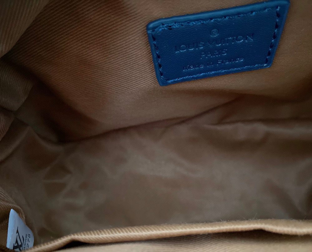 LC275 - Louis Vuitton Fashion Bag