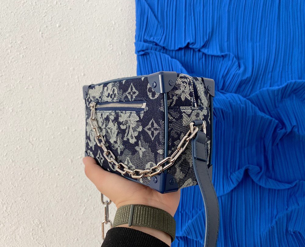 LC275 - Louis Vuitton Fashion Bag