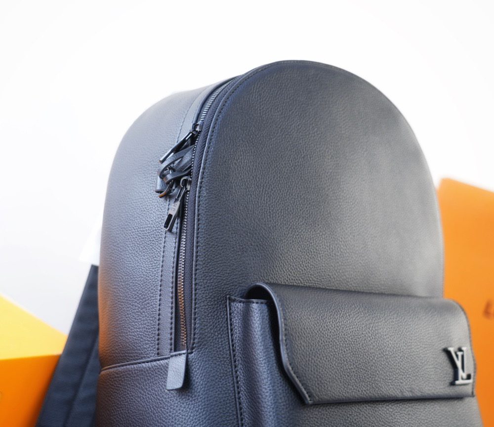 LC281 - Louis Vuitton Fashion Bag