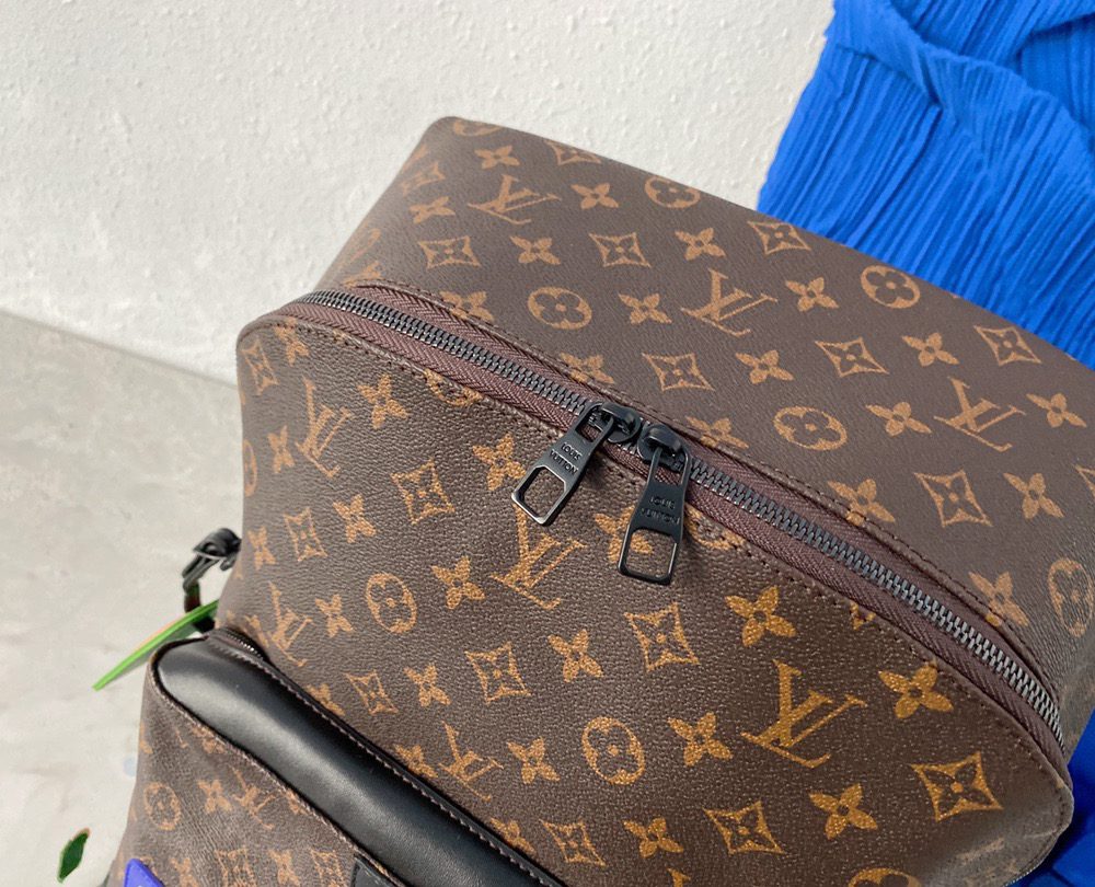 LC283 - Louis Vuitton Fashion Bag
