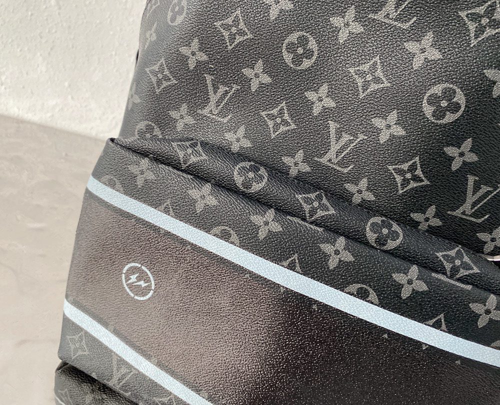 LC285 - Louis Vuitton Fashion Bag