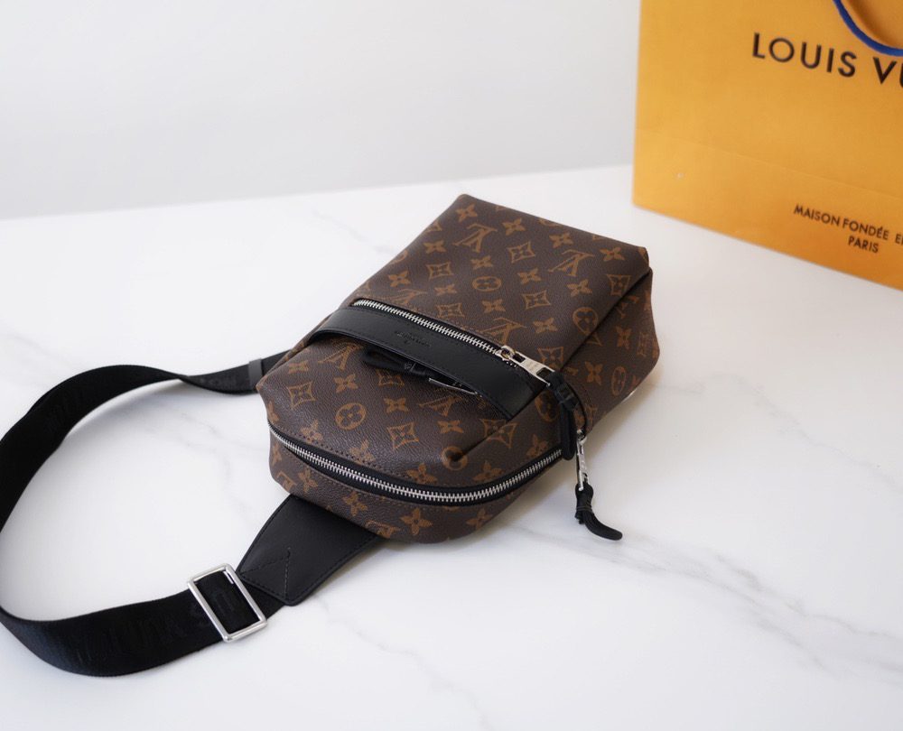 LC287 - Louis Vuitton Brown Fashion Bag