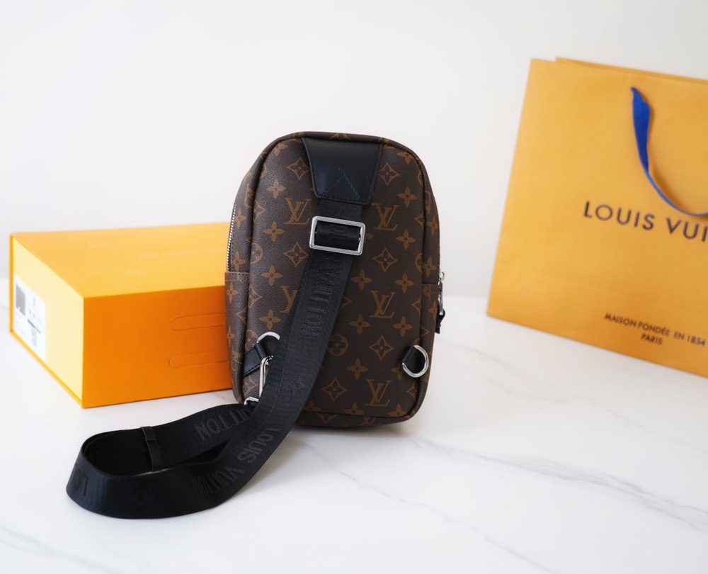 LC287 - Louis Vuitton Brown Fashion Bag