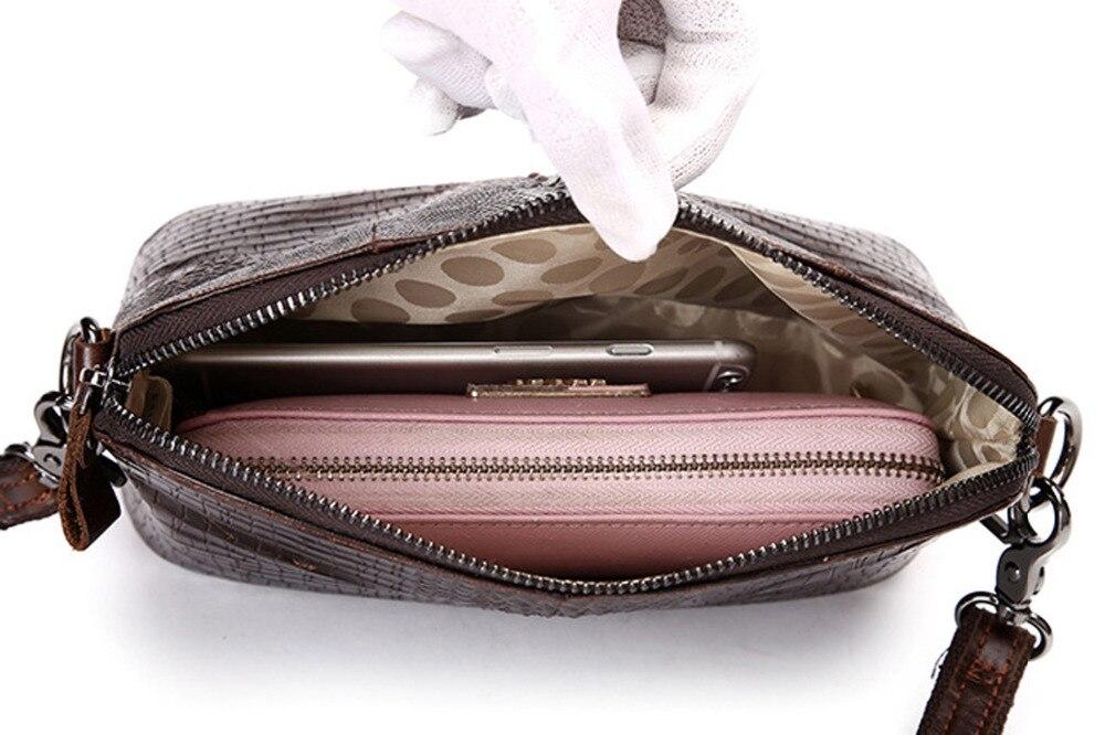 LC45 - Women's Fashion Bag. - Image 2