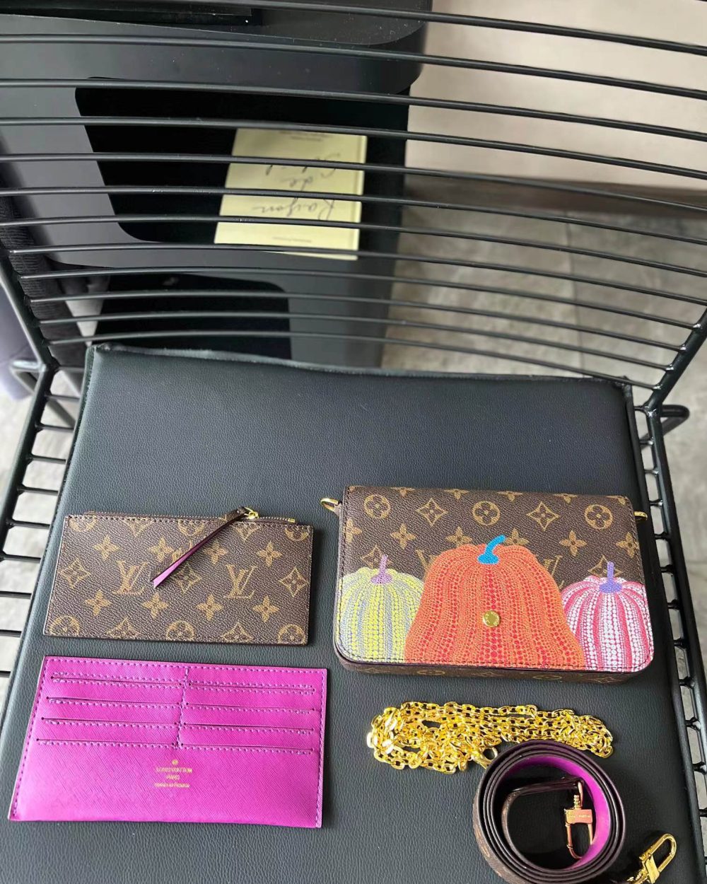 LC570 – Women’s Fashion Bag