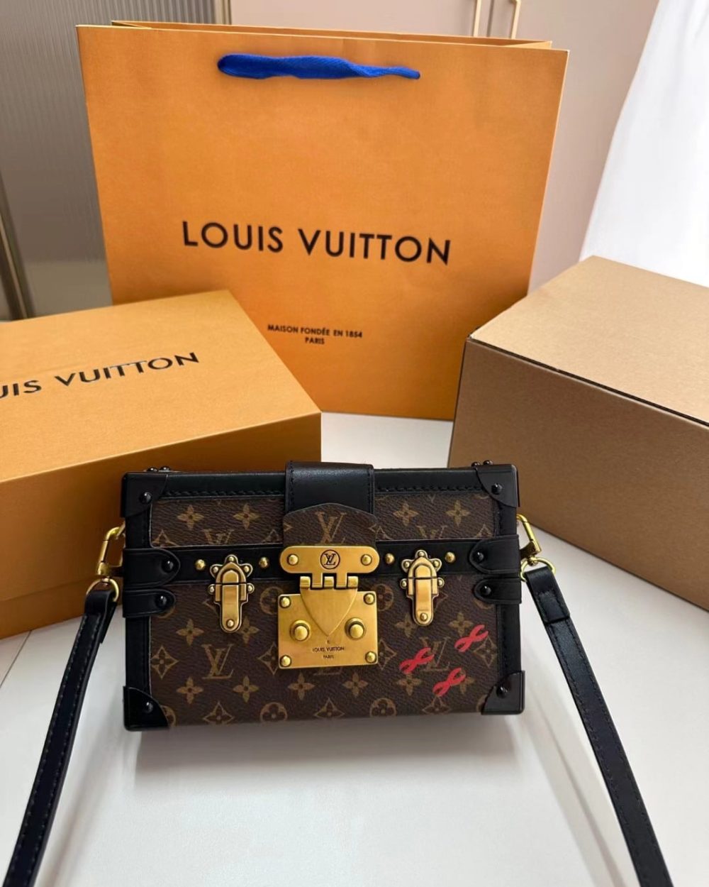 LC572 – Women’s Fashion Bag