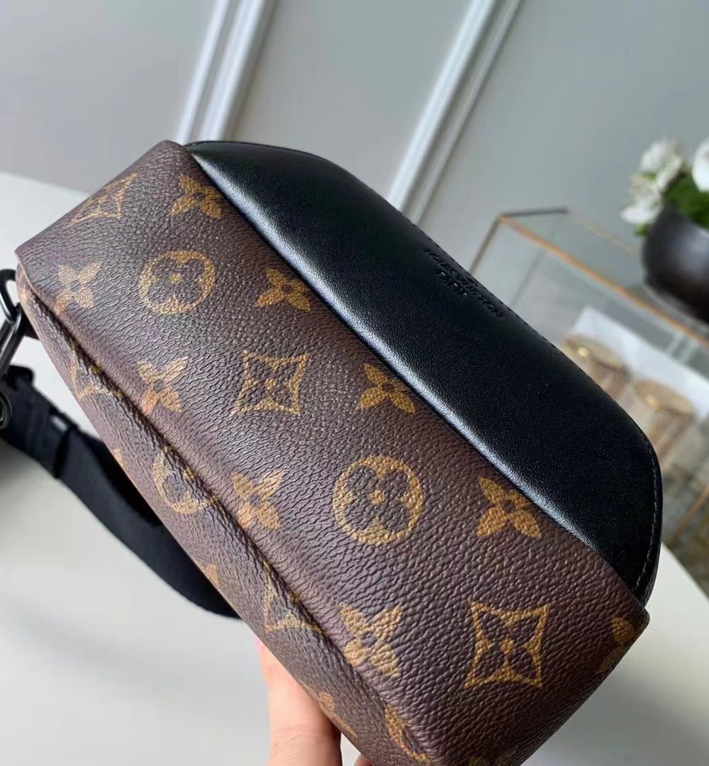 LC574 – Women’s Fashion Bag