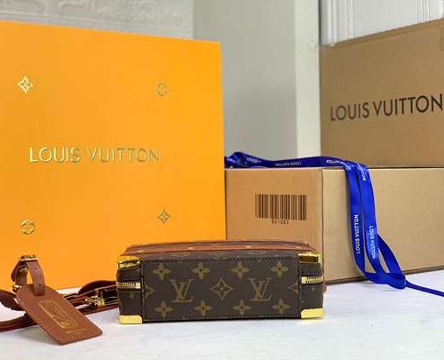 LC62 - Louis Vuitton Women’s Fashion Bag