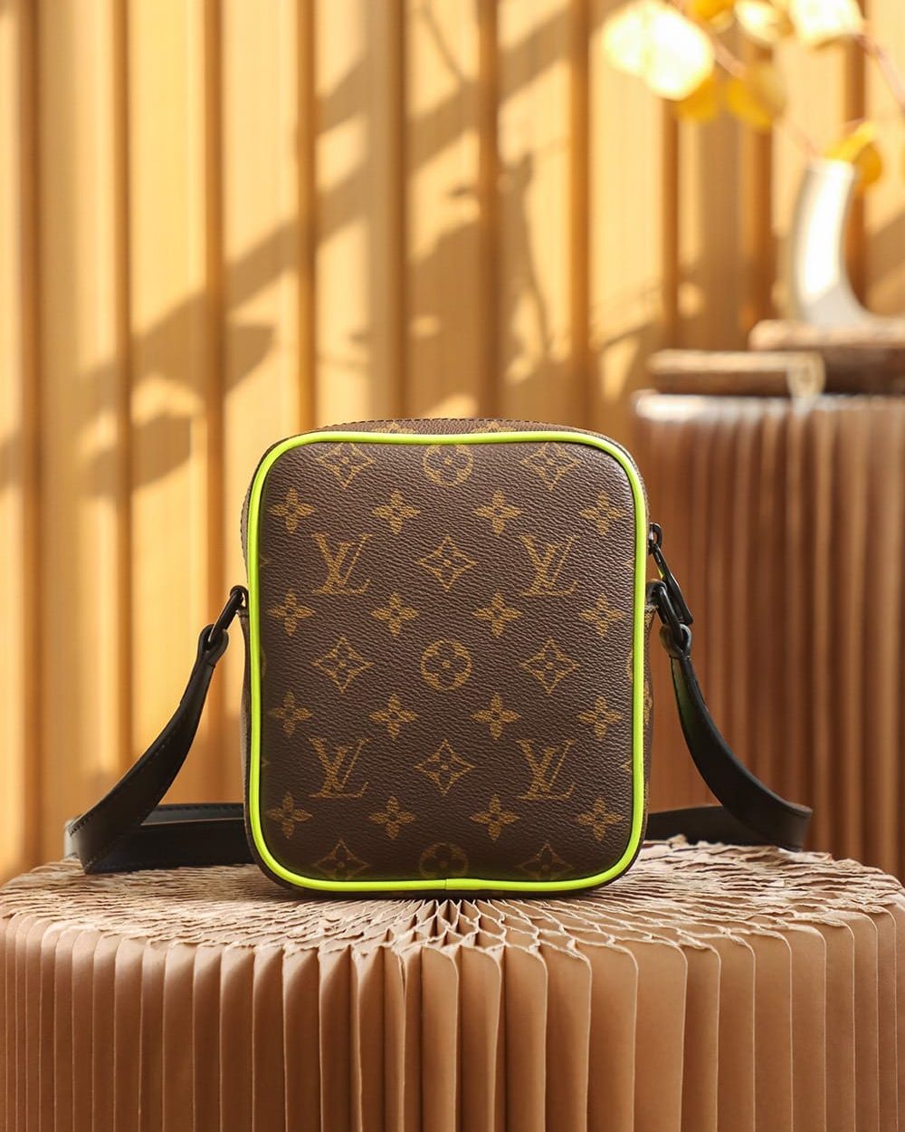 LC712 – Louis Vuitton ??????????? M69404 Top Quality