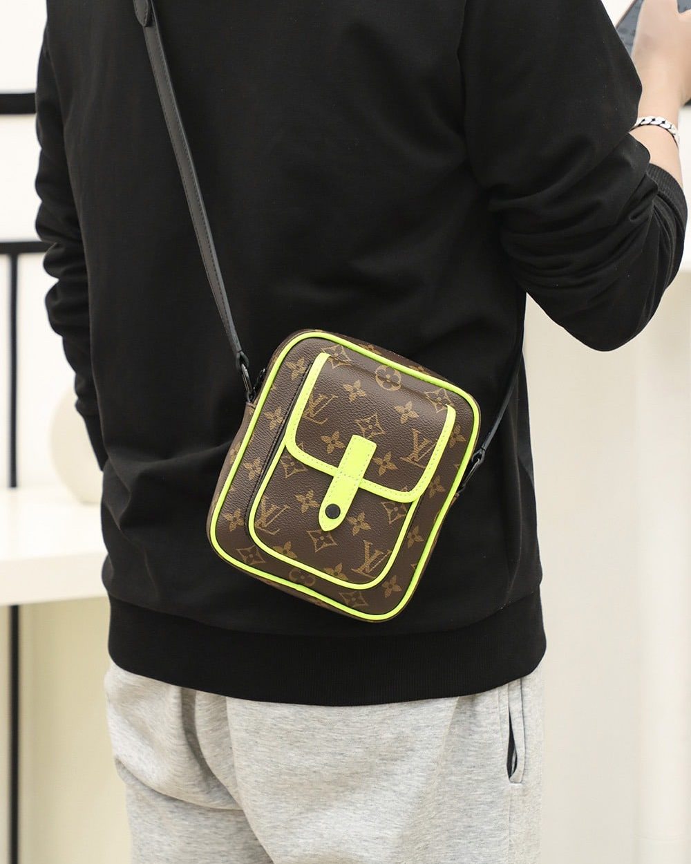 LC712 – Louis Vuitton ??????????? M69404 Top Quality