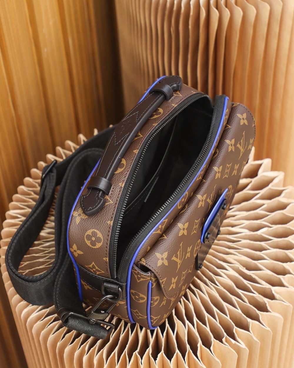 LC714 – Louis Vuitton ? ???? M45863 Top Quality