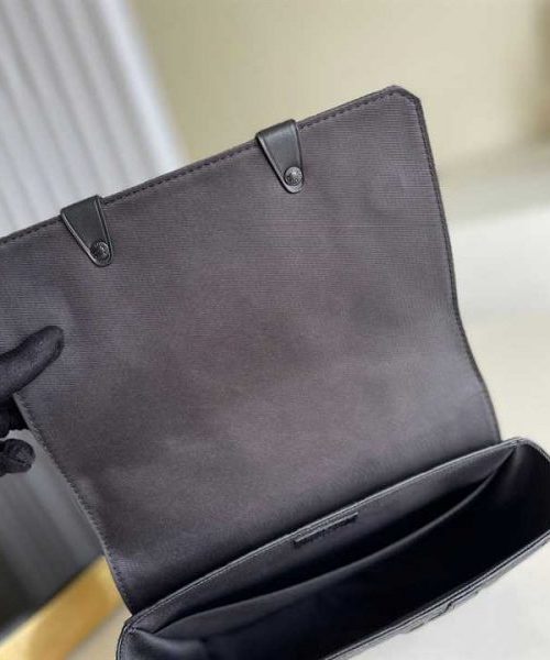 LC77 - Louis Vuitton Women’s Fashion Bag 