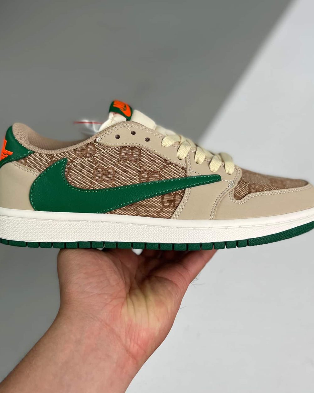 LC774 – Top Quality Women’s Fashion Bag