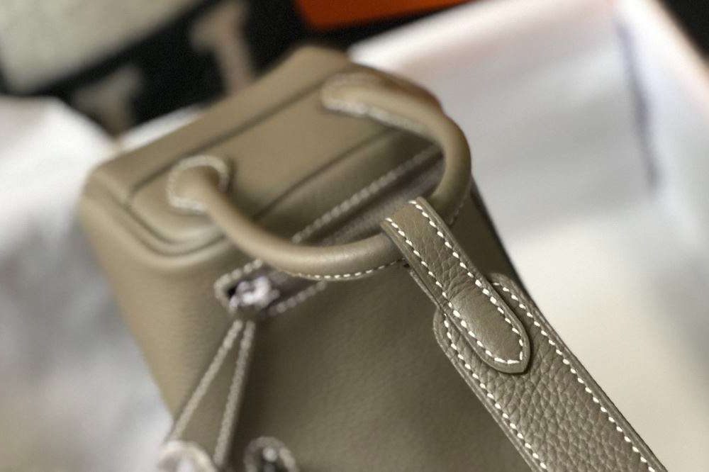 1:1 Replica Lindy Mini Black/Dark Green For Women 19cm / 7.4in