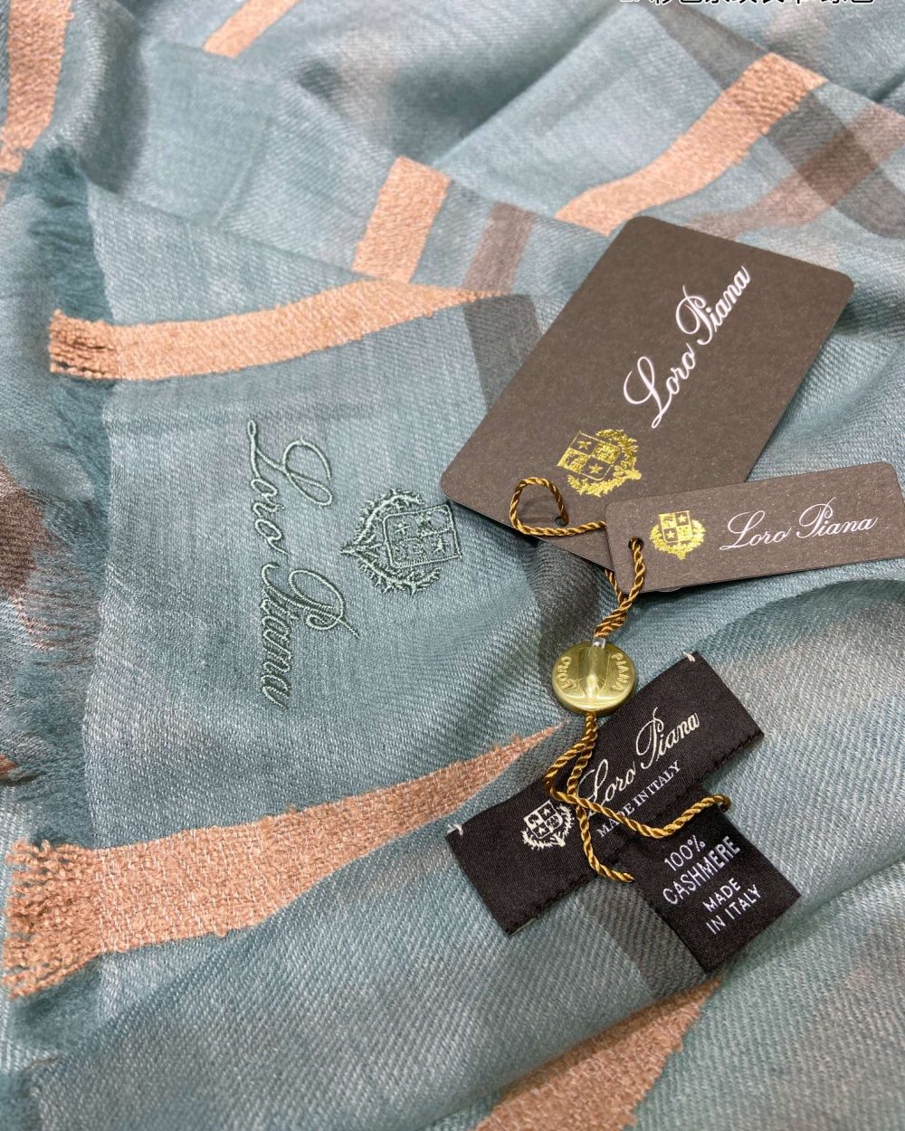 Loro Piana Long Island Stole Linen and Silk in Blue Scarf 205cm/80in 