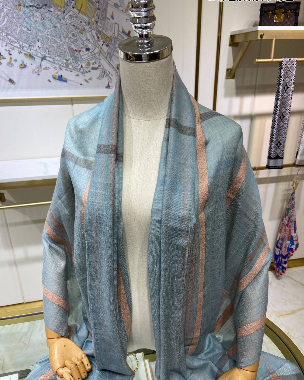 Loro Piana Long Island Stole Linen and Silk in Blue Scarf 205cm/80in 