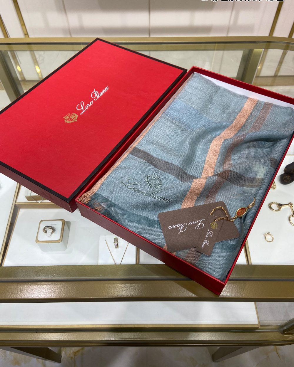 Loro Piana Long Island Stole Linen and Silk in Blue Scarf 205cm/80in 