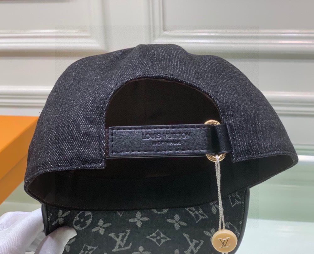Louis Vuitton Be My Cap Black LV Cap