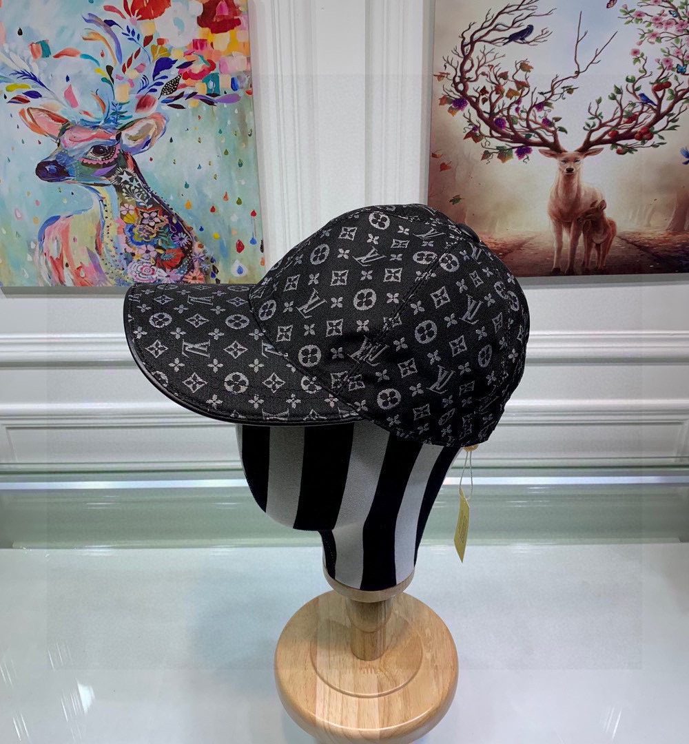 Louis Vuitton Be My Cap Black LV Cap
