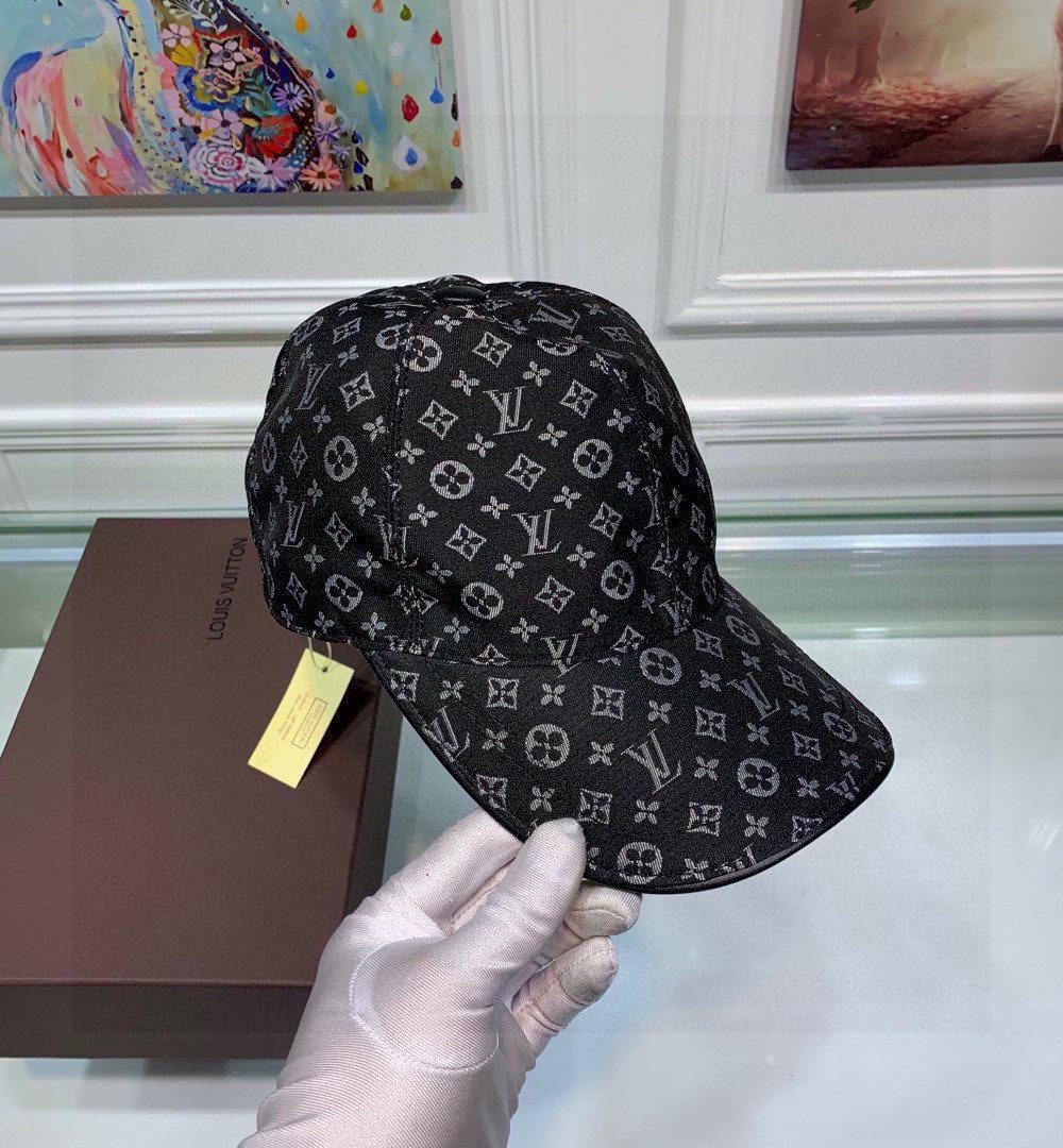 Louis Vuitton Be My Cap Black LV Cap