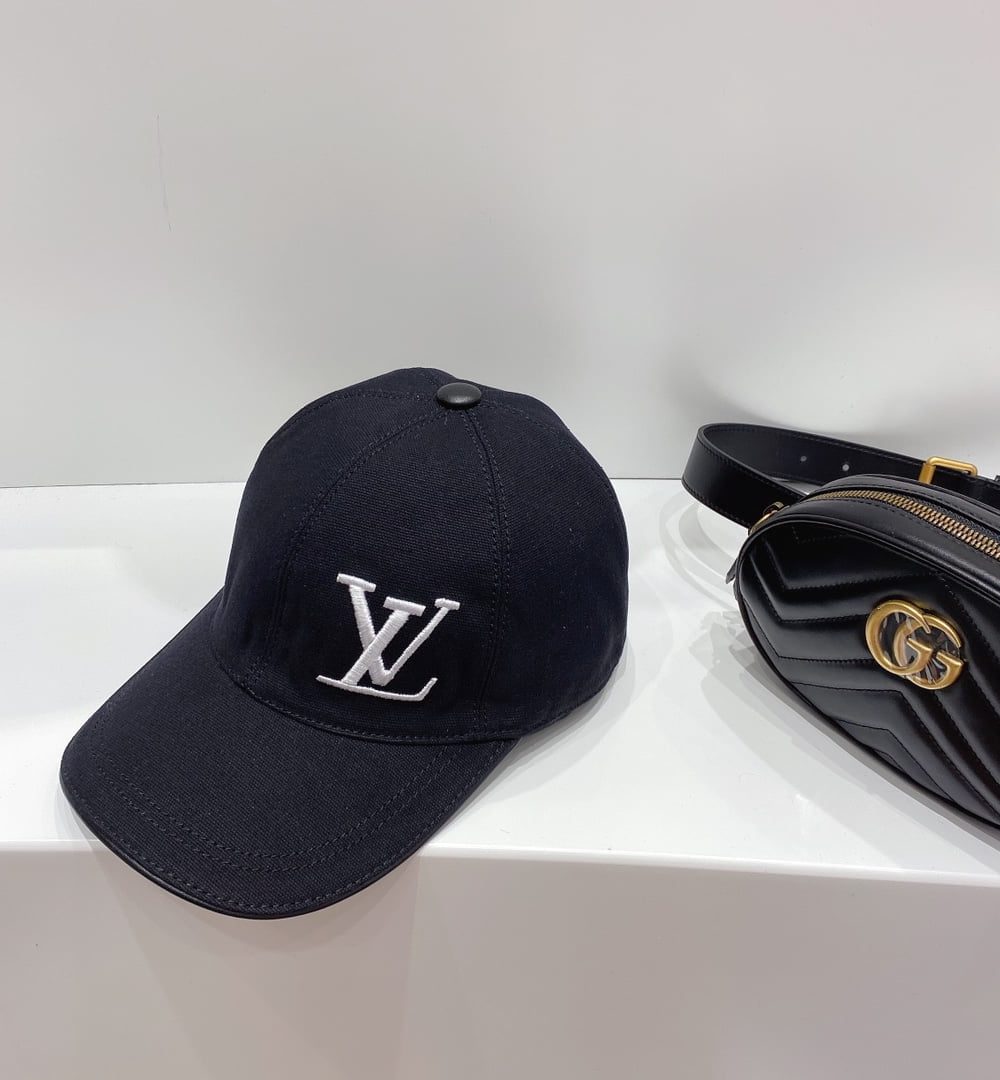 Louis Vuitton Be My Cap Black LV Cap