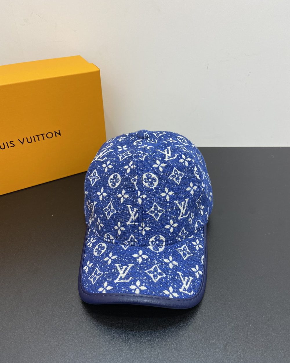 Louis Vuitton Be My Cap Blue LV Cap