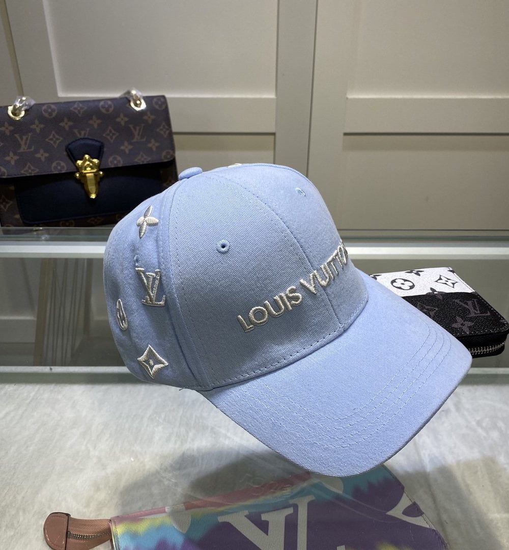 Louis Vuitton Be My Cap In Blue
