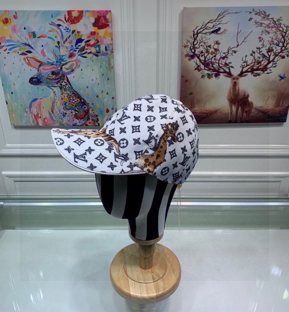 Louis Vuitton Be My Cap White LV Cap