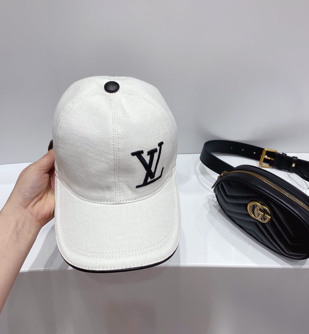 Louis Vuitton Be My Cap White LV Cap