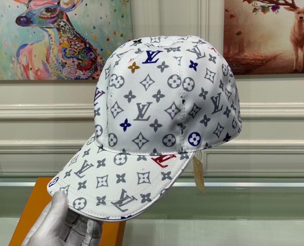 Louis Vuitton Be My Cap White LV Cap