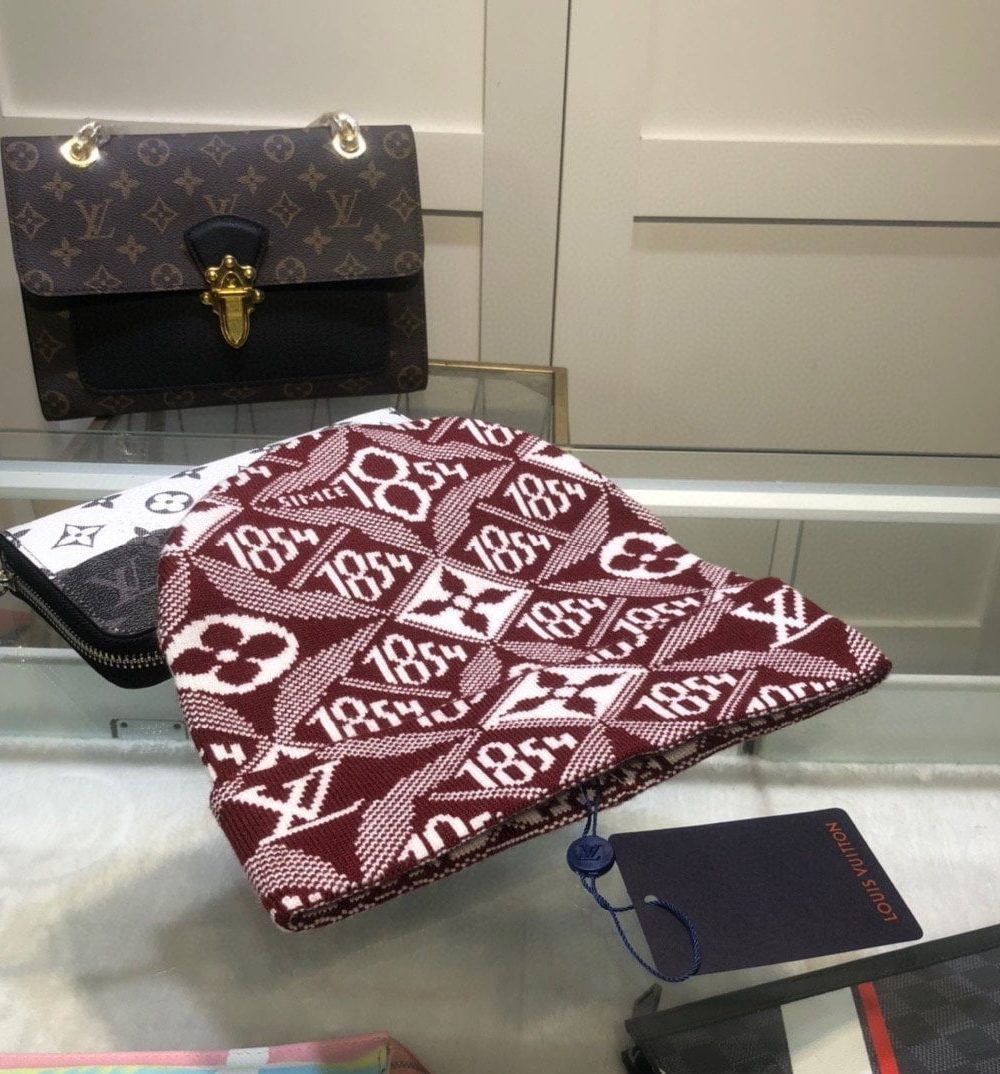 Louis Vuitton Beanie In Red LV Headwear