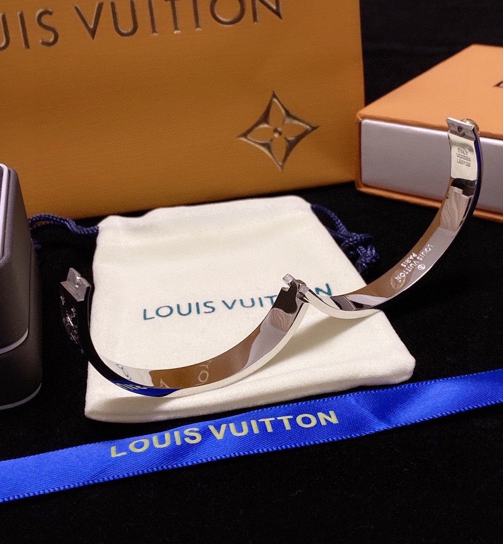 Louis Vuitton Bracelet