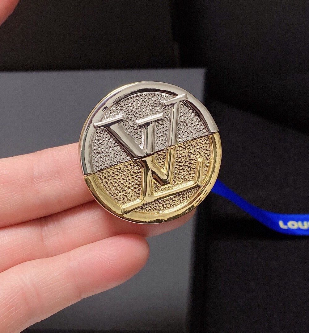 Louis Vuitton Brooch