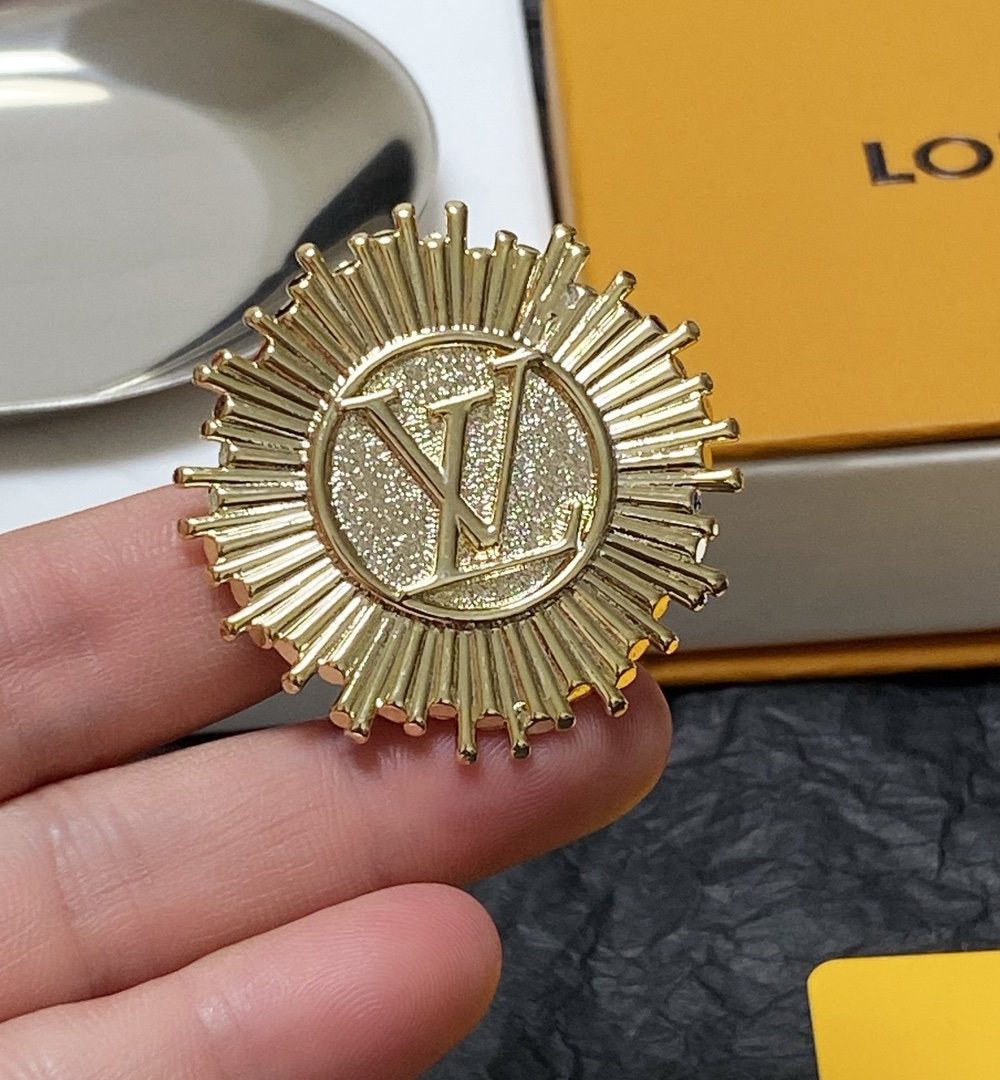 Louis Vuitton Brooch