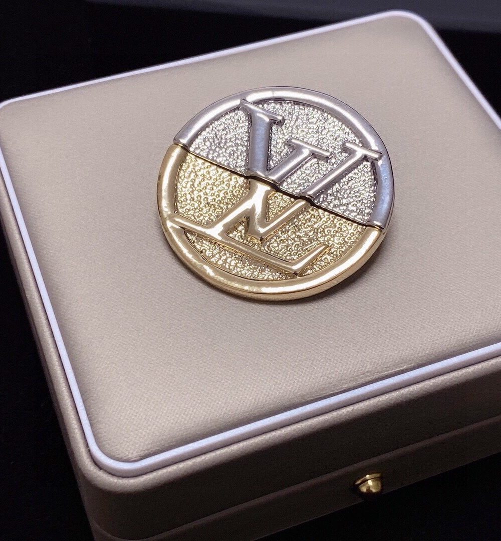 Louis Vuitton Brooch