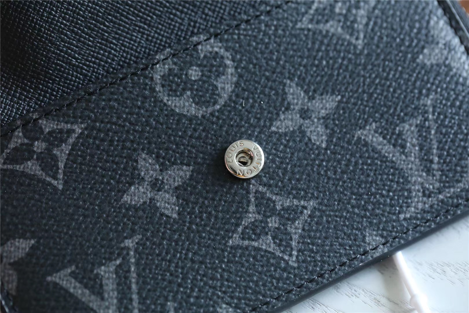 1:1 Replica Louis Vuitton Card Holder Recto Verso Monogram Eclipse For Women, Women's Wallets 5.1in/13cm LV - Image 8