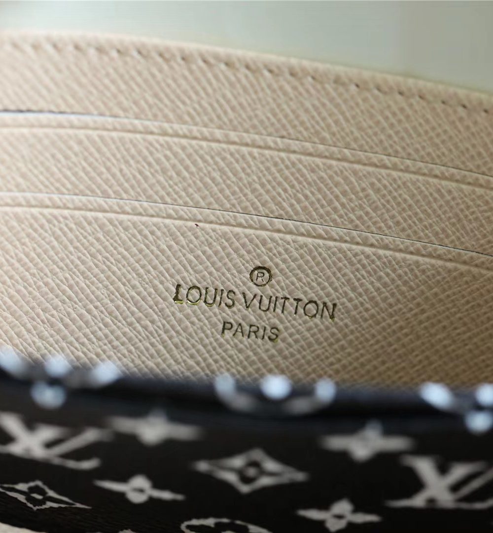 1:1 Replica Louis Vuitton Crafty Zippy Coin Purse Monogram Canvas For Women, Women's Wallets 4.3in/11cm LV M69496