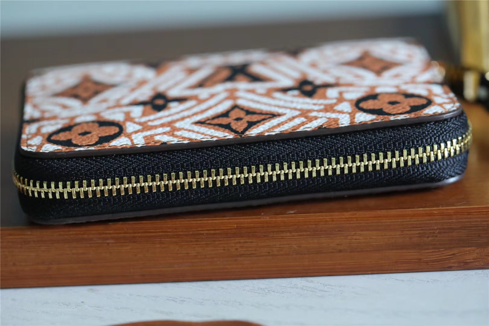 1:1 Replica Louis Vuitton Crafty Zippy Coin Purse Monogram Canvas For Women, Women's Wallets 4.3in/11cm LV M69496 - Image 9