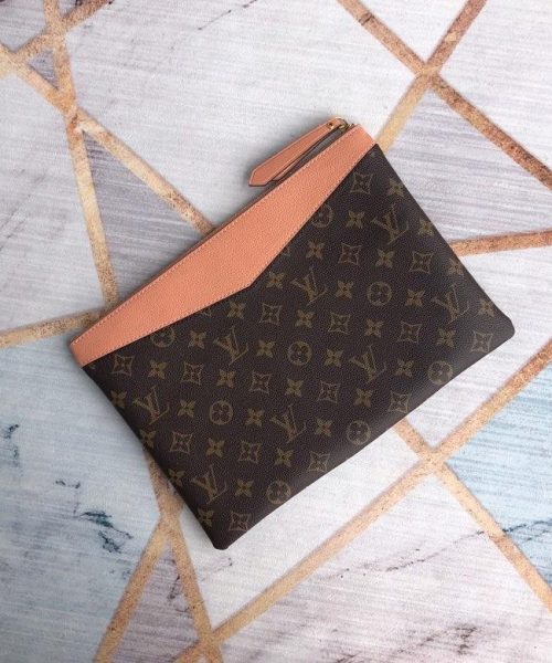 1:1 Replica Louis Vuitton Daily Pouch Bag Monogram Canvas Light Pink For Women 11.6in/29.5cm LV M62942