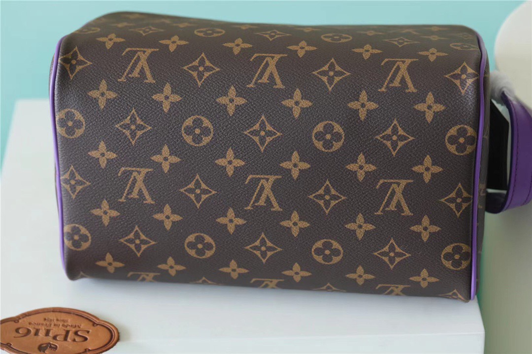 1:1 Replica Louis Vuitton Dopp Kit Poche Toilette Monogram Canvas By Virgil Abloh's Minty /Purple For Women, Women's Wallets 11in/28cm LV - Image 10
