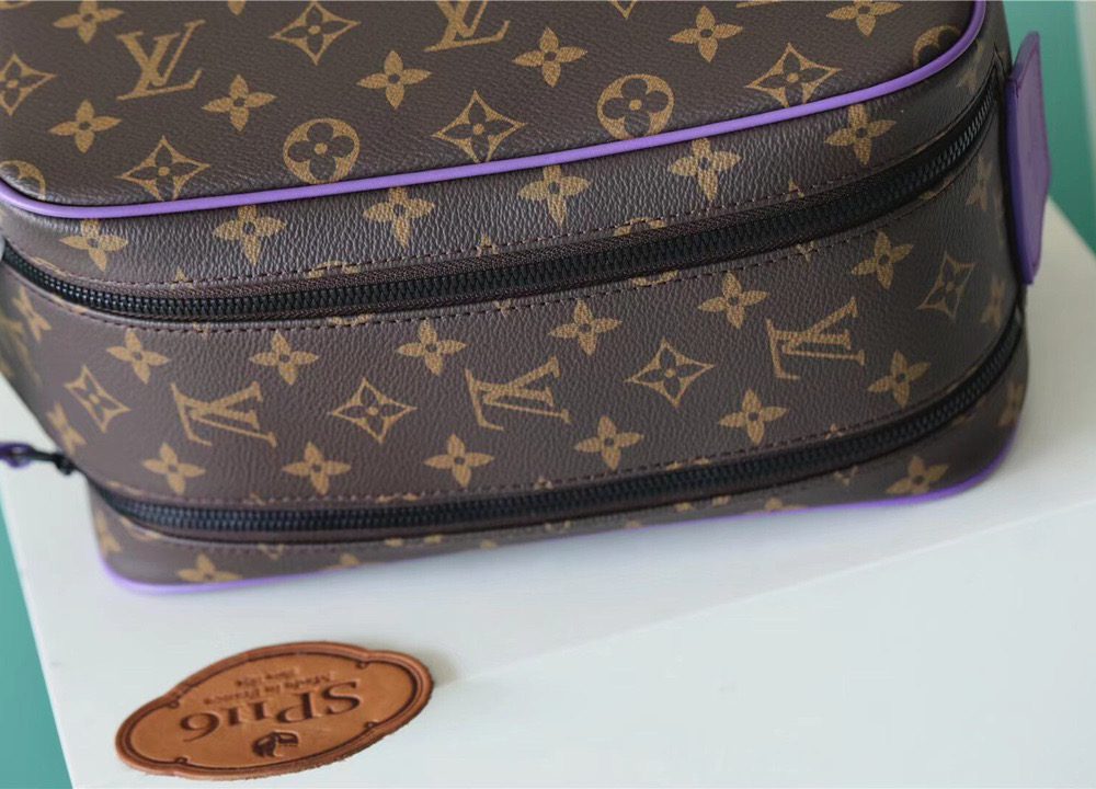 1:1 Replica Louis Vuitton Dopp Kit Poche Toilette Monogram Canvas By Virgil Abloh's Minty /Purple For Women, Women's Wallets 11in/28cm LV 