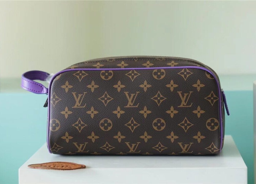 1:1 Replica Louis Vuitton Dopp Kit Poche Toilette Monogram Canvas By Virgil Abloh's Minty /Purple For Women, Women's Wallets 11in/28cm LV