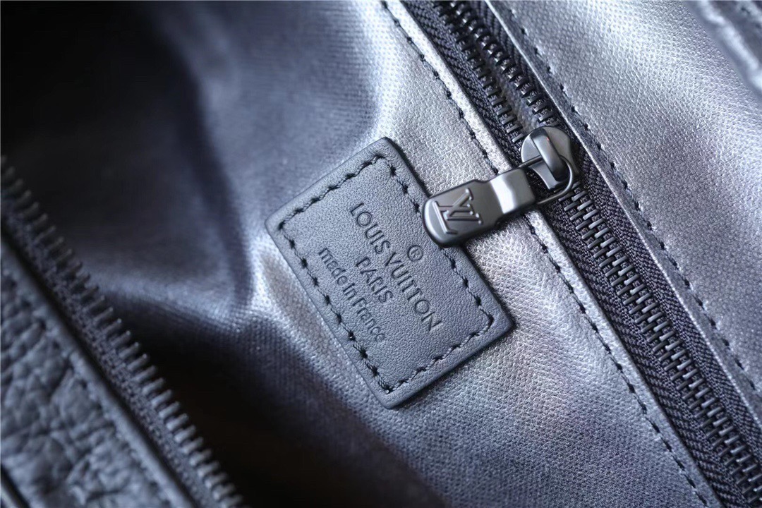 1:1 Replica Louis Vuitton Dopp Kit Toilet Pouch Monogram Empreinte Black For Women, Women's Wallets 11in/28cm LV - Image 5