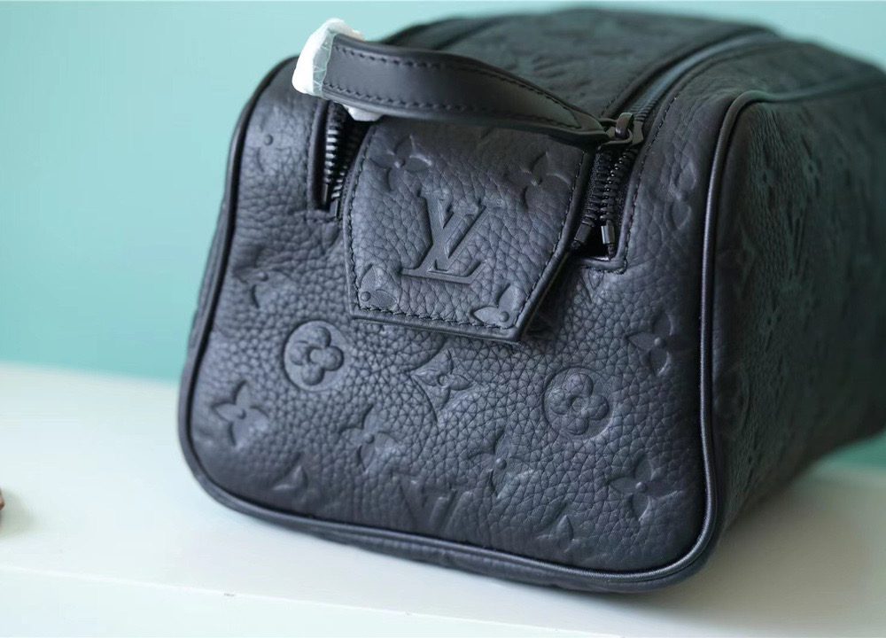 1:1 Replica Louis Vuitton Dopp Kit Toilet Pouch Monogram Empreinte Black For Women, Women's Wallets 11in/28cm LV