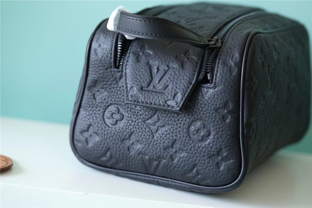 1:1 Replica Louis Vuitton Dopp Kit Toilet Pouch Monogram Empreinte Black For Women, Women's Wallets 11in/28cm LV - Image 7