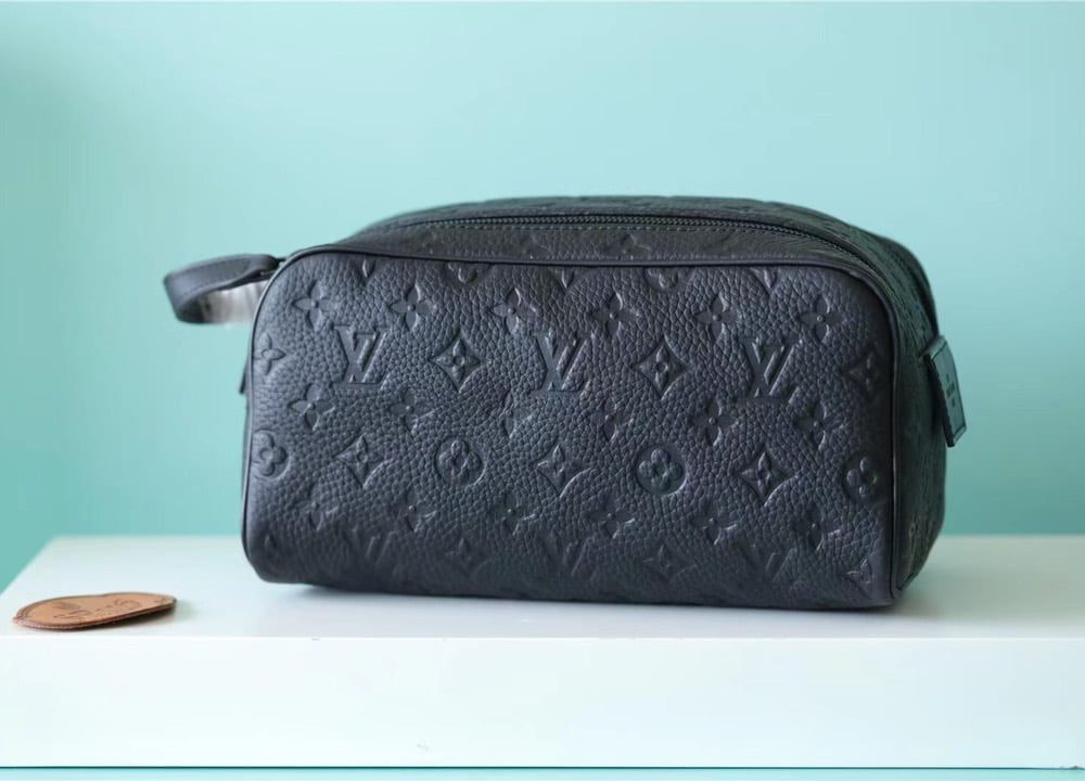 1:1 Replica Louis Vuitton Dopp Kit Toilet Pouch Monogram Empreinte Black For Women, Women's Wallets 11in/28cm LV