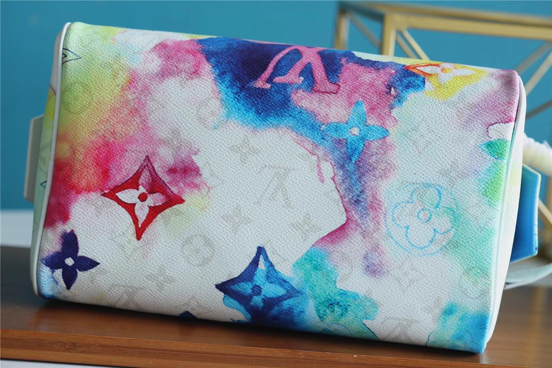 1:1 Replica Louis Vuitton Dopp Kit Toilet Pouch Monogram Empreinte Multiple Color For Women, Women's Wallets 11in/28cm LV - Image 2