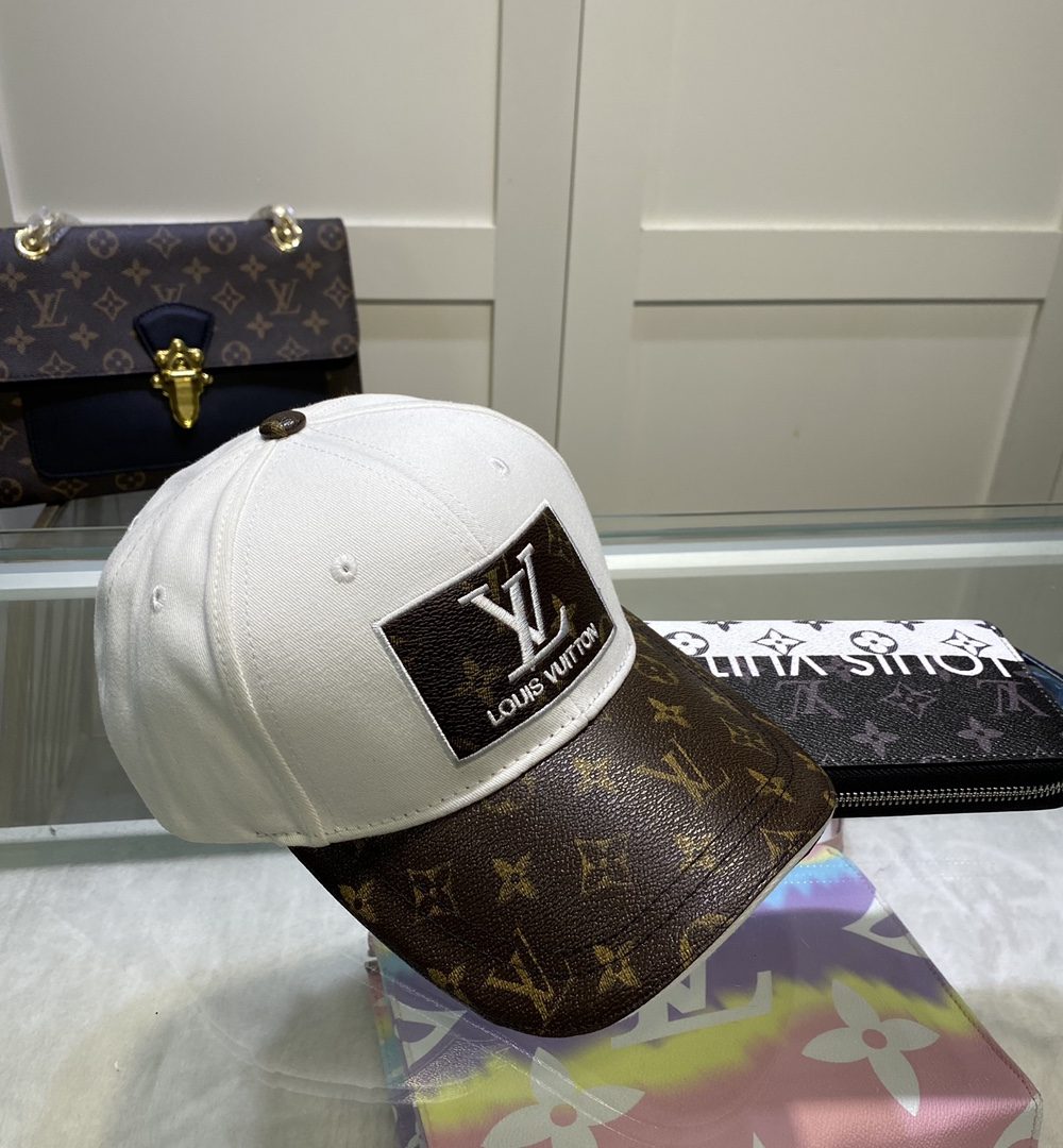 Louis Vuitton Embroidered Logo Baseball Cap White LV Cap