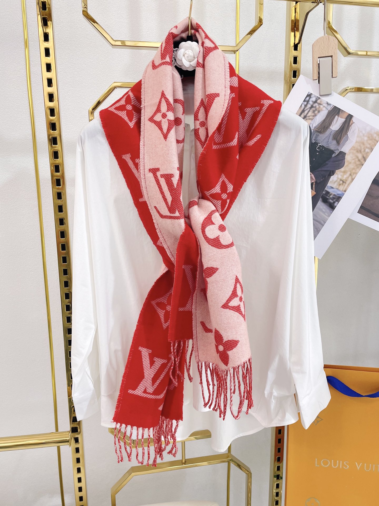 Louis Vuitton Essential Monogram Red/Rose Scarf 180cm/71in
